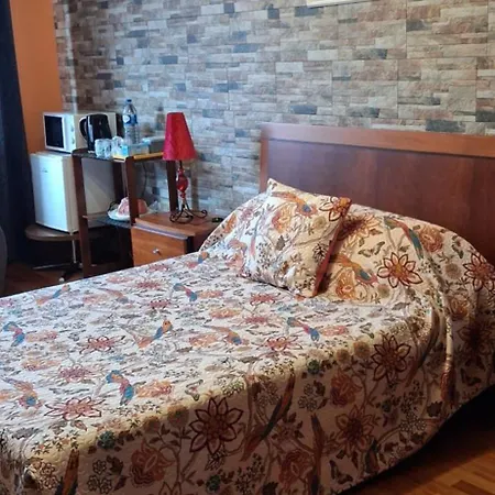 Nelocas House